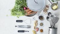 11 këshilla gjeniale për gatime të mëdha në një kuzhinë të vogël